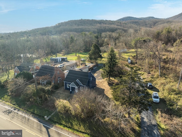 bird's eye view with a mountain view