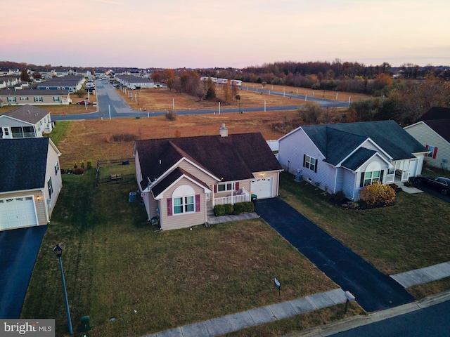 view of aerial view at dusk