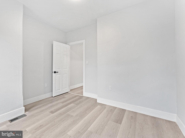 empty room featuring light hardwood / wood-style flooring