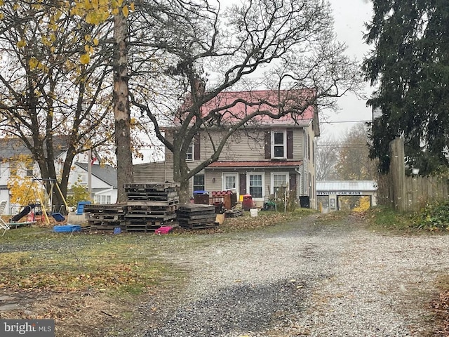 view of front of property featuring a deck