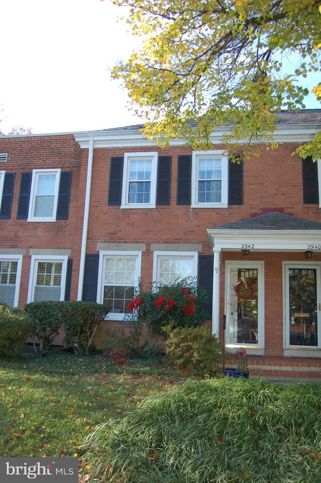 view of townhome / multi-family property