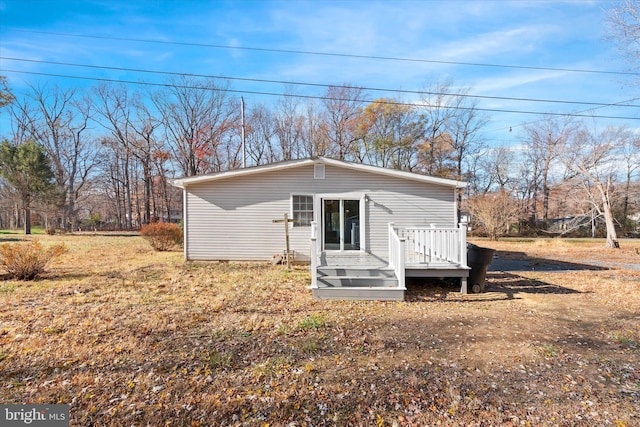 view of front of property featuring a deck