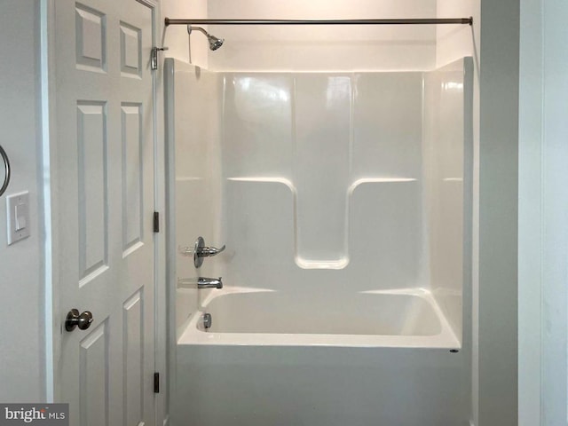 full bathroom featuring shower / bathtub combination