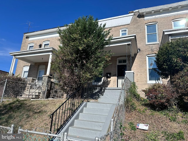 view of front of home