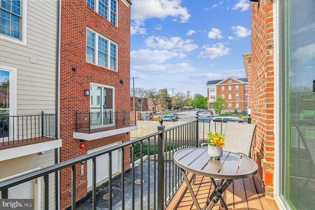 6832 General Davis NW, Washington, DC 20012 - view of balcony