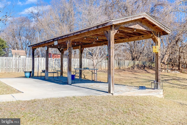 exterior space with a yard