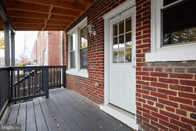 526 Powhatan Pl NW, Washington, DC 20011 - view of wooden porch