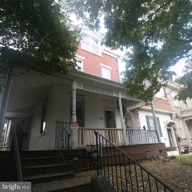 view of front of home with a porch