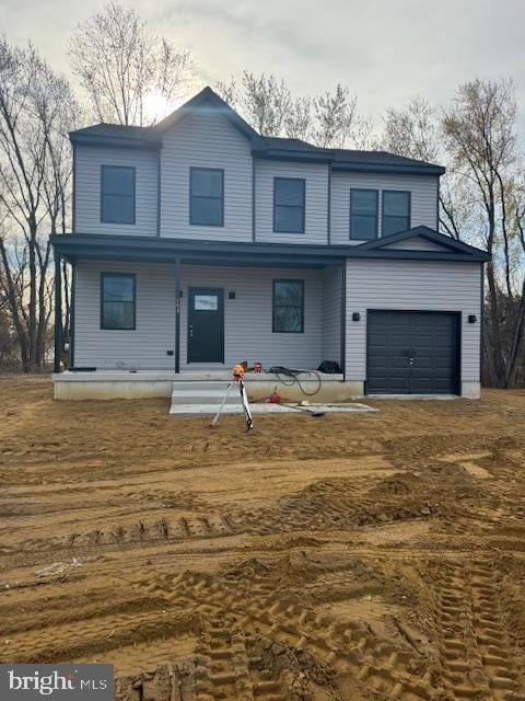 view of front property featuring a porch