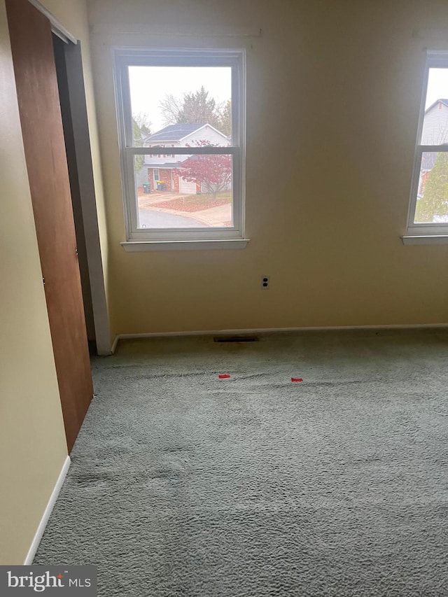 170 Channing Dr, Bear, DE 19701 - unfurnished room featuring carpet floors and baseboards