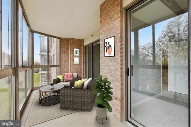 view of sunroom / solarium