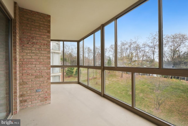 view of unfurnished sunroom