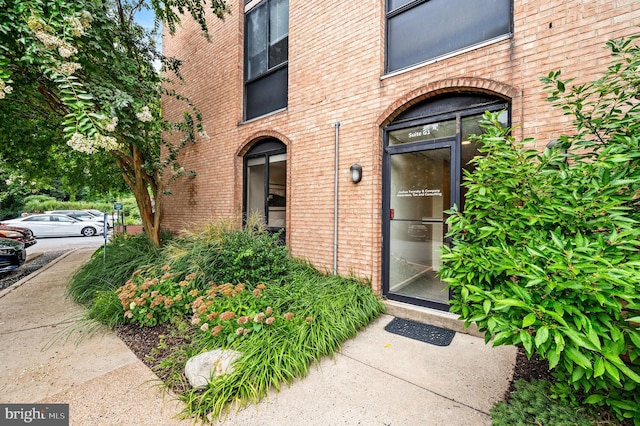801 Yale Ave Unit H-G01, Swarthmore, PA 19081 - property entrance with brick siding