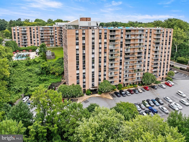 801 Yale Ave Unit H-G01, Swarthmore, PA 19081 - view of apartment building / complex with uncovered parking