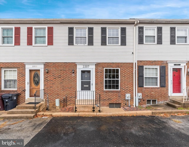 view of townhome / multi-family property