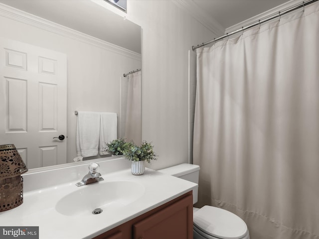 bathroom with a shower with curtain, vanity, toilet, and crown molding