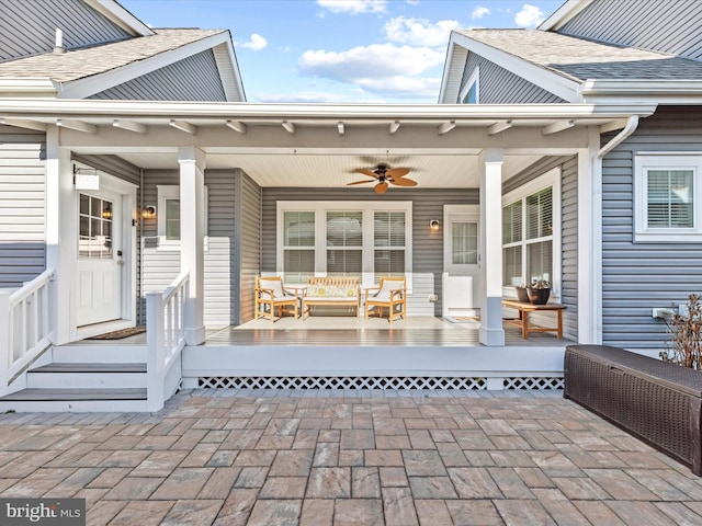 view of patio with ceiling fan and covered porch