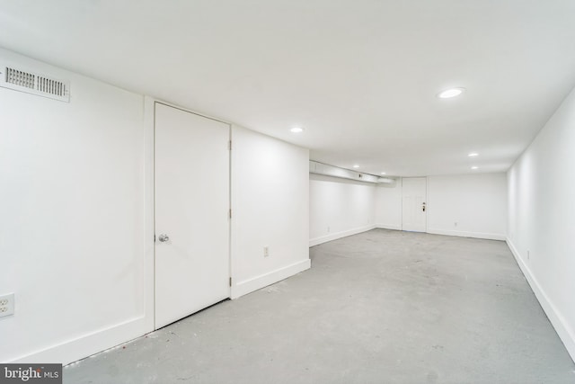 829 Chauncey Ave, Baltimore, MD 21217 - finished below grade area featuring recessed lighting and baseboards