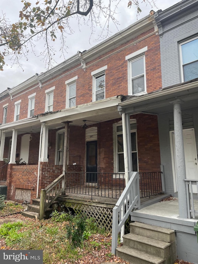 multi unit property featuring covered porch