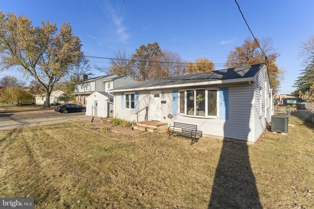 tri-level home with central AC and driveway