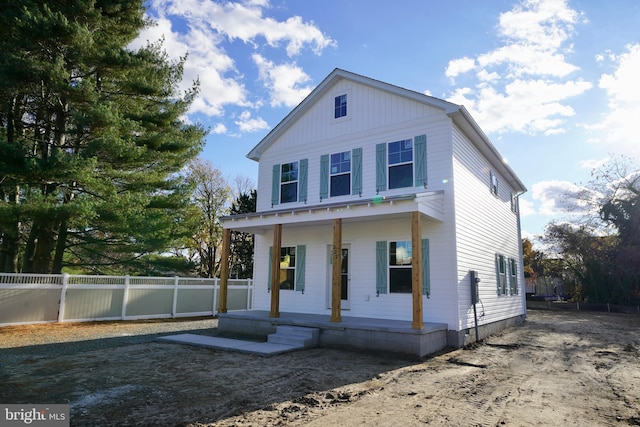 view of front of house with covered porch