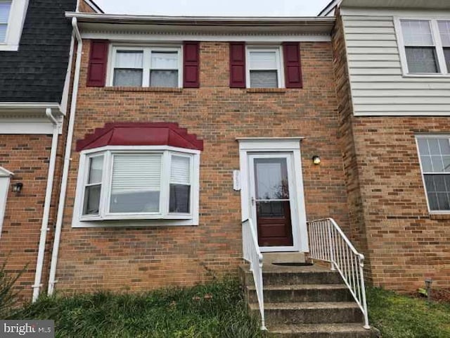 view of townhome / multi-family property