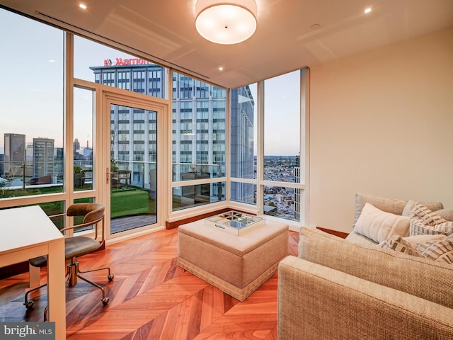 view of sunroom / solarium