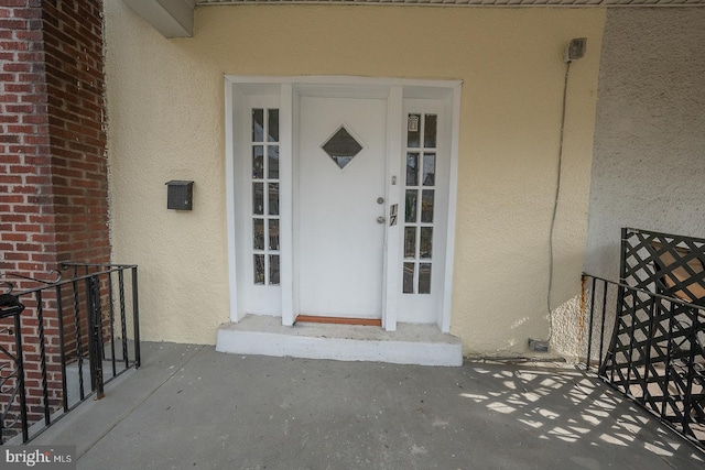 17 Elm Ave, Upper Darby, PA 19082 - property entrance featuring stucco siding