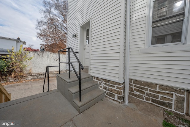 17 Elm Ave, Upper Darby, PA 19082 - view of patio