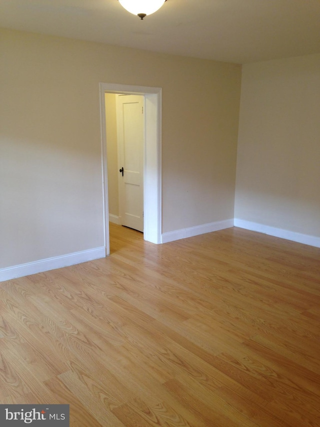 empty room featuring light hardwood / wood-style floors