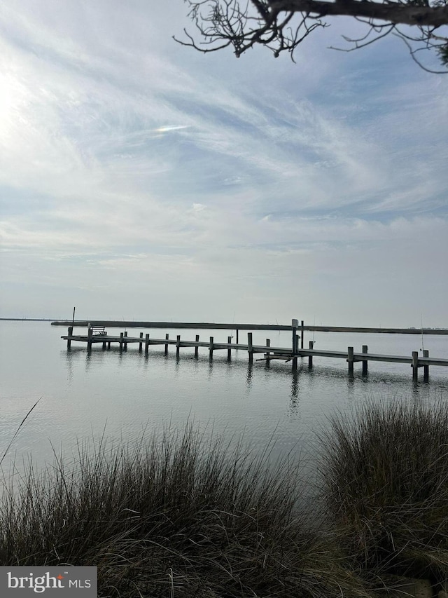 view of dock featuring a water view