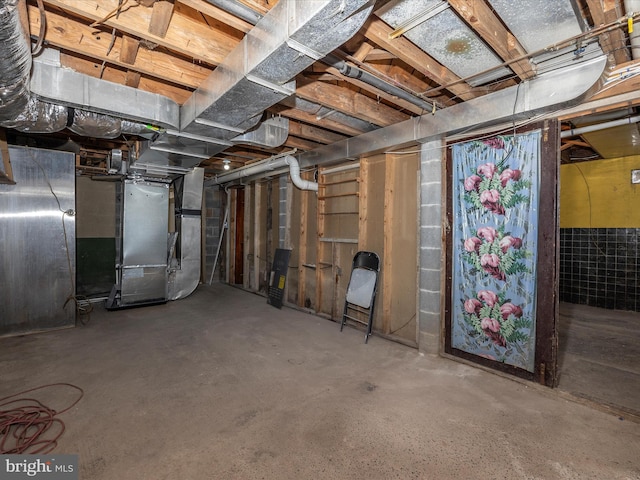 9732 Garis Shop Rd, Hagerstown, MD 21740 - unfinished basement featuring heating unit