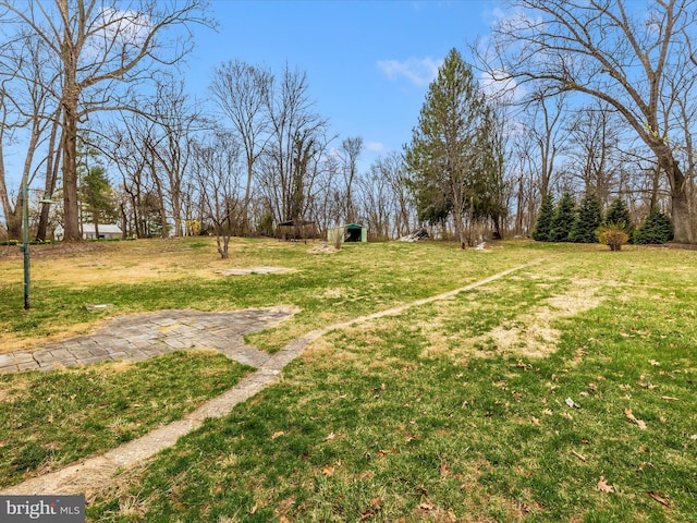 9732 Garis Shop Rd, Hagerstown, MD 21740 - view of green lawn