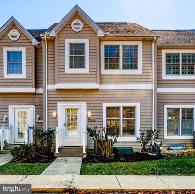 view of townhome / multi-family property