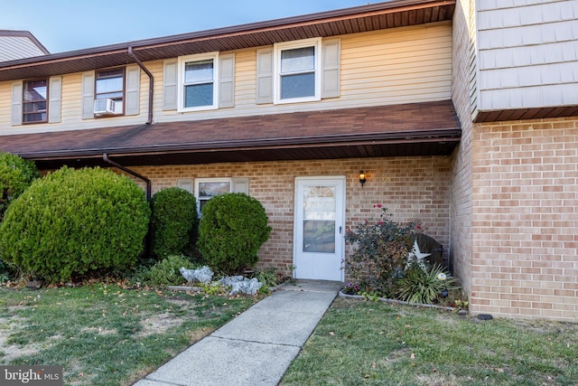 view of townhome / multi-family property