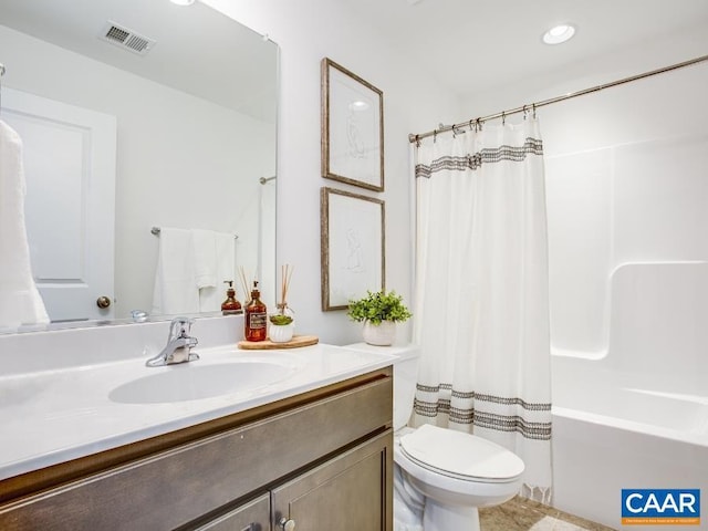 157 Lookover Ter, Stuarts Draft, VA 24477 - full bathroom featuring vanity, toilet, shower / bathtub combination with curtain, and recessed lighting