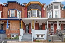 view of townhome / multi-family property