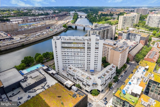 bird's eye view with a water view