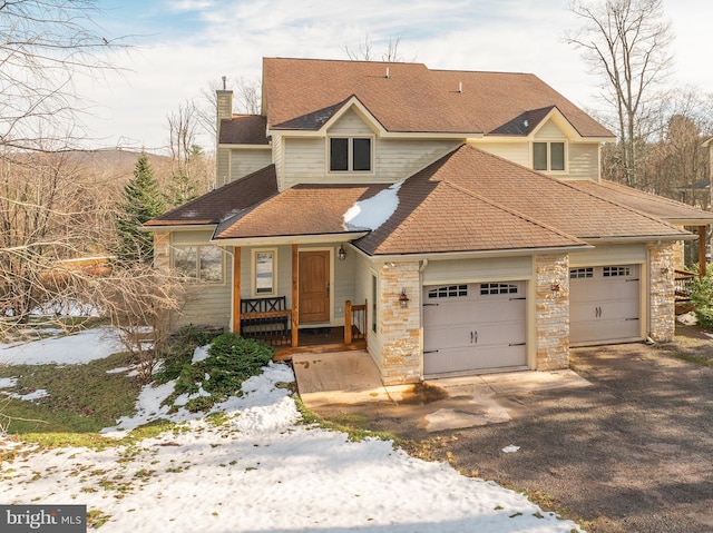 view of front of house featuring a garage