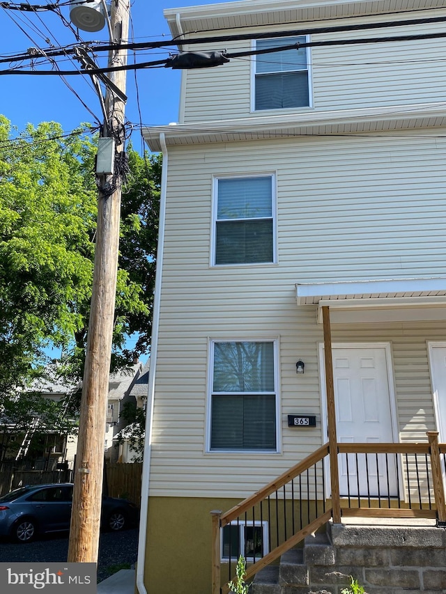 365 Union Aly, Pottstown, PA 19464 - view of front of home