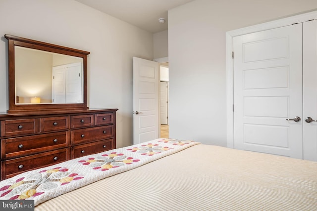 bedroom featuring a closet