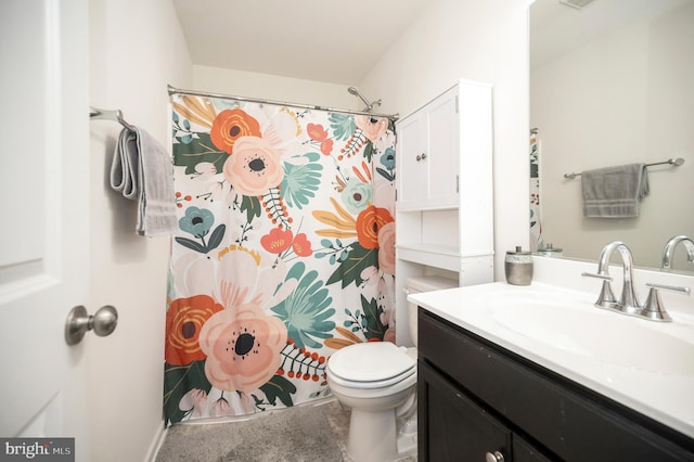 bathroom with a shower with curtain, vanity, and toilet