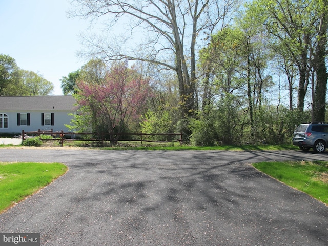 1240 Shore Dr, Colonial Beach, VA 22443 - view of asphalt road
