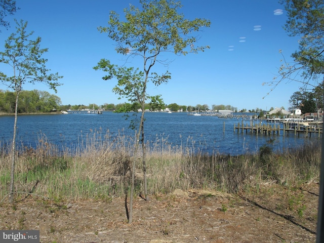 1240 Shore Dr, Colonial Beach, VA 22443 - water view