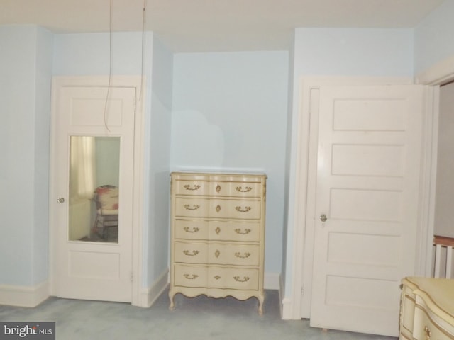 bedroom with carpet flooring