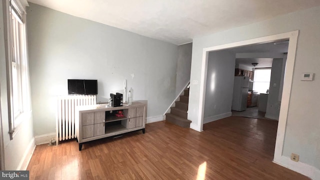 Listing photo 3 for 2073 Carver St, Philadelphia PA 19124