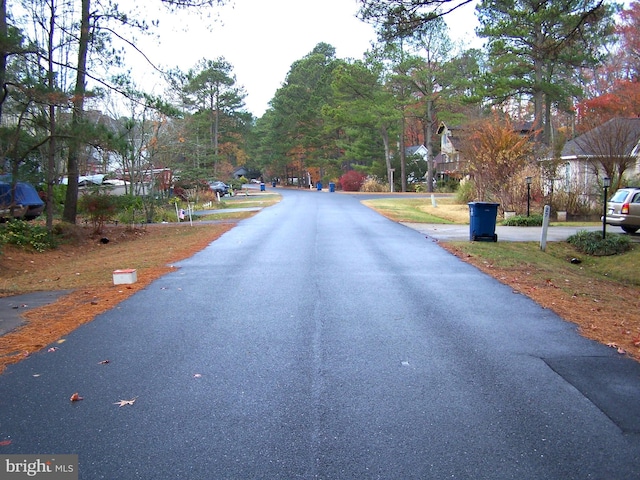 Listing photo 2 for 29 Boston Dr, Ocean Pines MD 21811