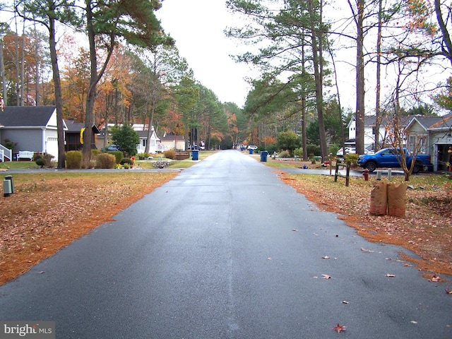 Listing photo 3 for 29 Boston Dr, Ocean Pines MD 21811