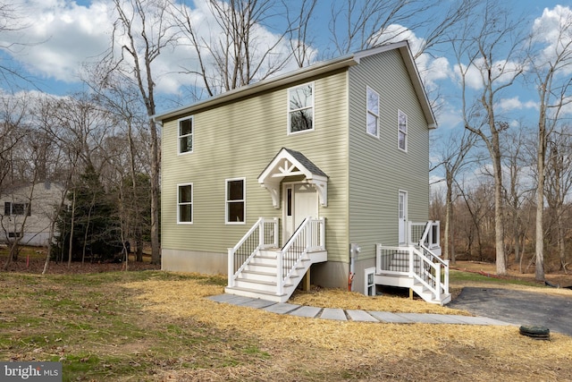 view of front of house