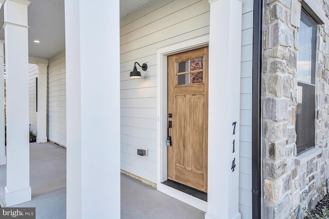 714 Walkers Mill Ln, Wilmington, DE 19807 - entrance to property with stone siding and a porch